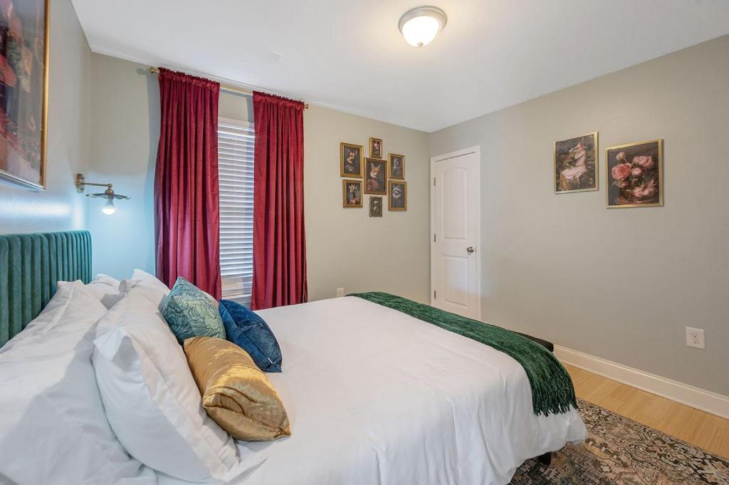 New Victorian Theme, 3Br, Lrg Backyard Close To Pnc Arena, Downtown, And Rdu Airport Raleigh Exterior foto